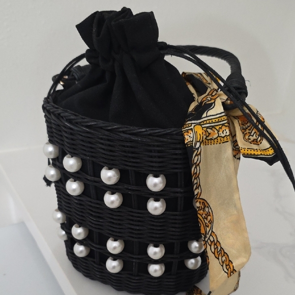 Kate Spade X Target Elegant Black Pearl-Studded Woven Bag - Picture 2 of 6